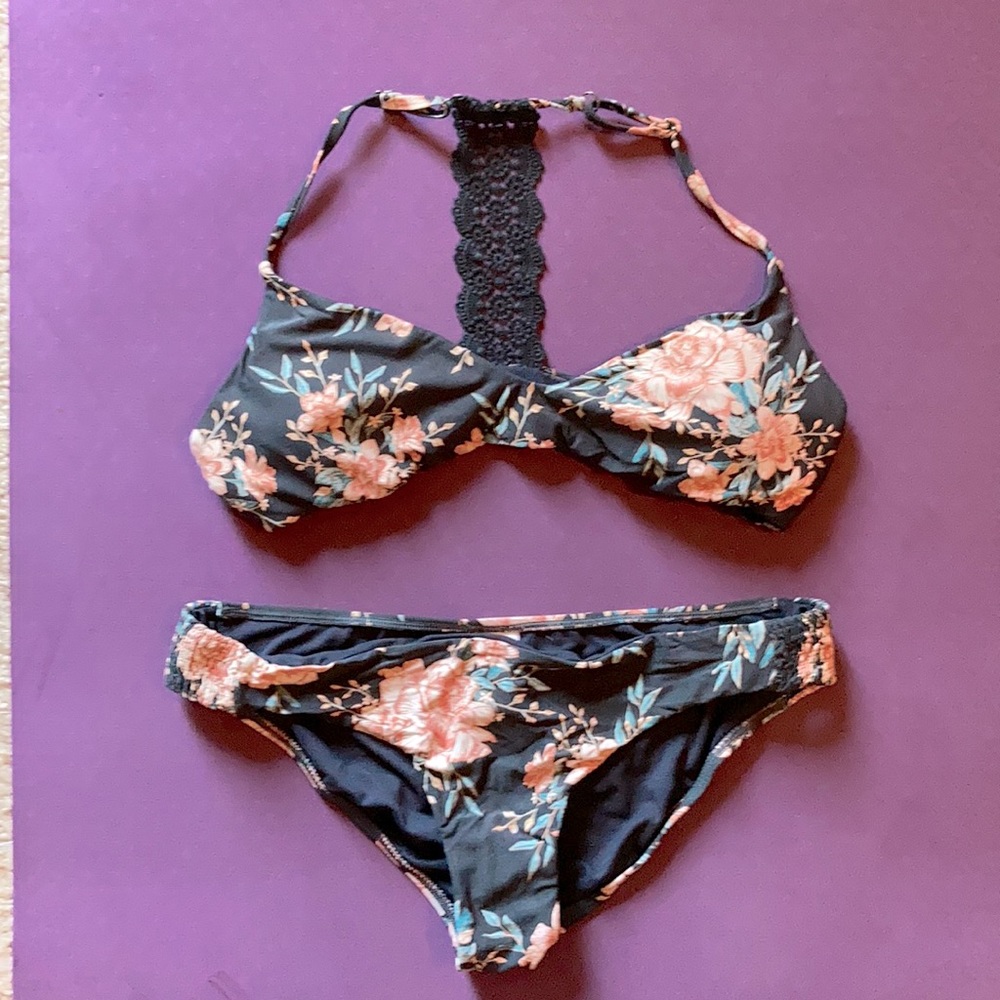 Floral bikini